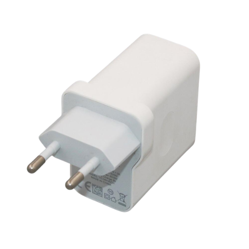 Realme 18W Quick Charge Power Adapter-White Image 1